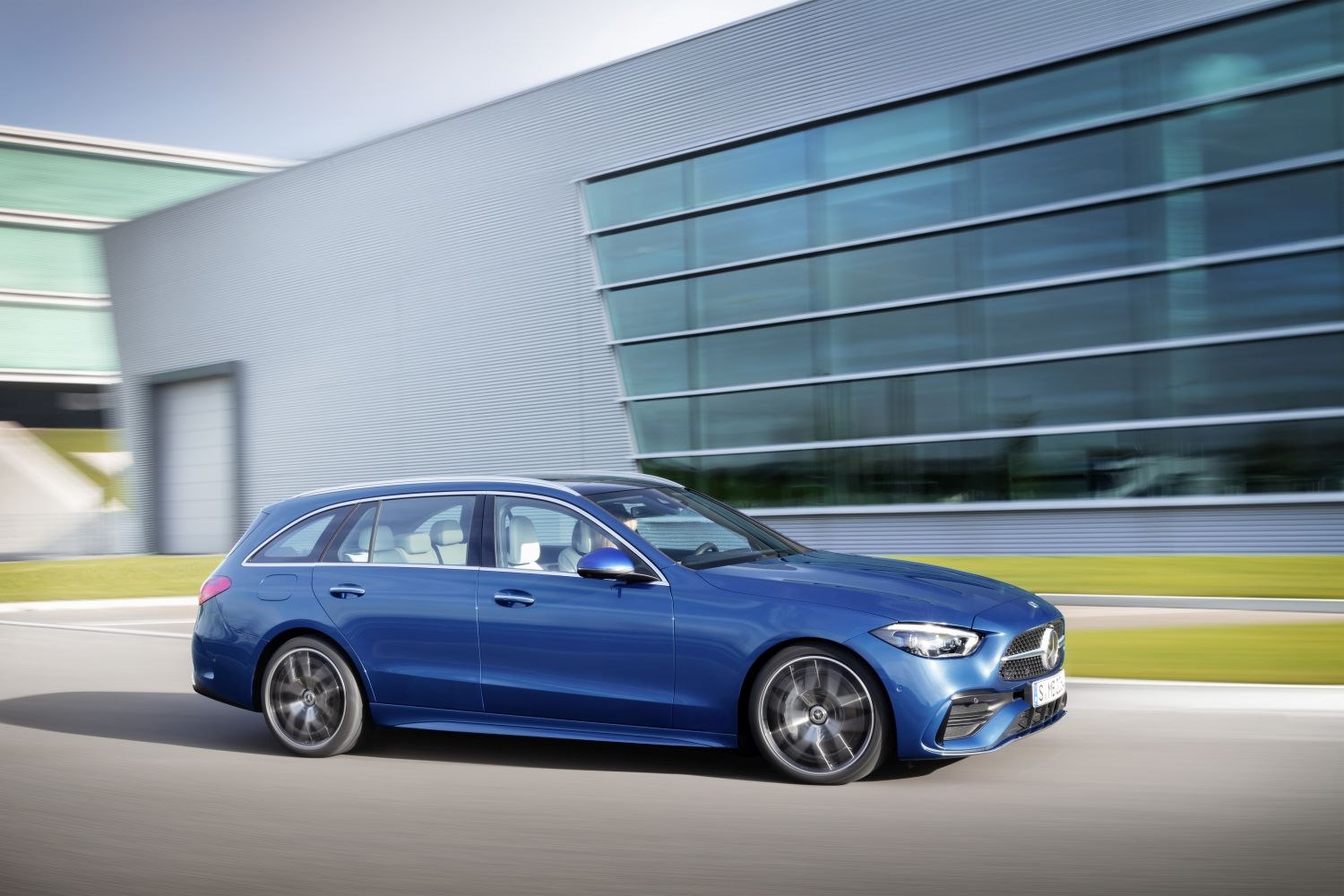 MercedesBenz Cclass Tmodell (S206) C 300